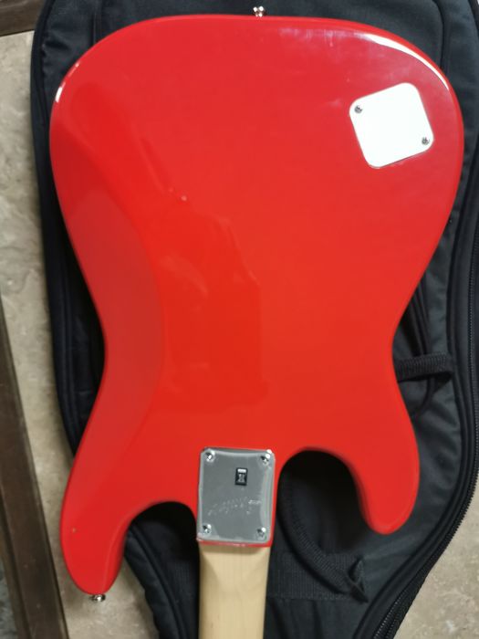 Squier strat mini by fender