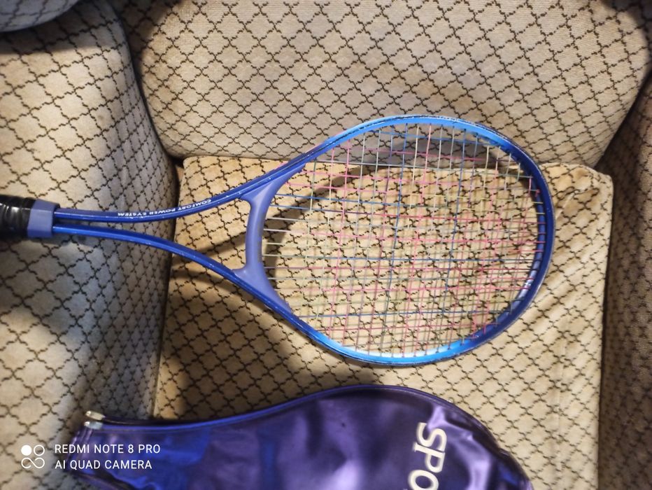 Raquete Tenis em bom estado