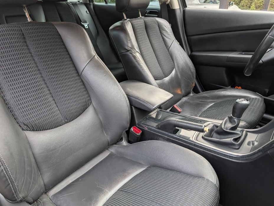 Fotele pół skóry grzane Mazda 6gh