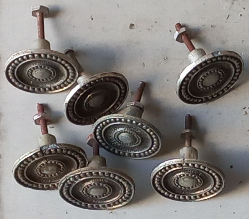 Puxadores de armários antigos