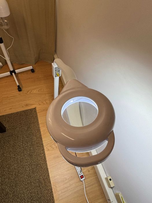 Lupa de estética 22W com ajuste