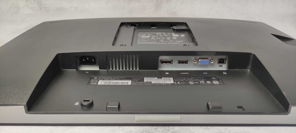 Монітор 24" HP EliteDisplay E242 1920x1200 16:10 IPS WLED є кількість