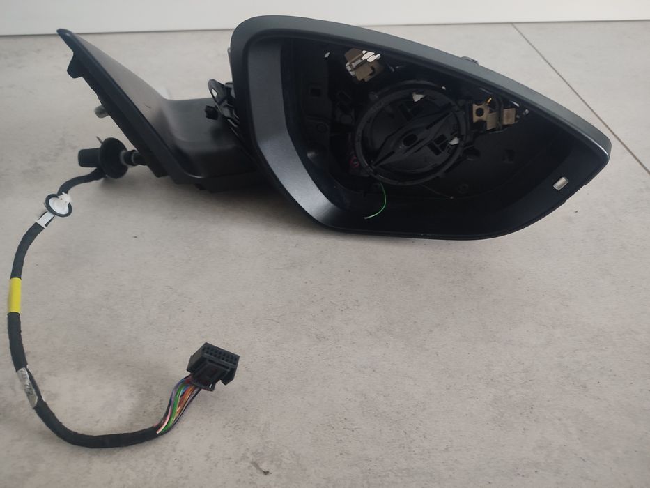 Lusterko Zewnętrzne Prawe Audi E-Tron 15pin 17r Oryginał
