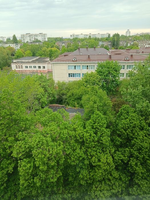 Продам 3х комн 68 м2. Доценко