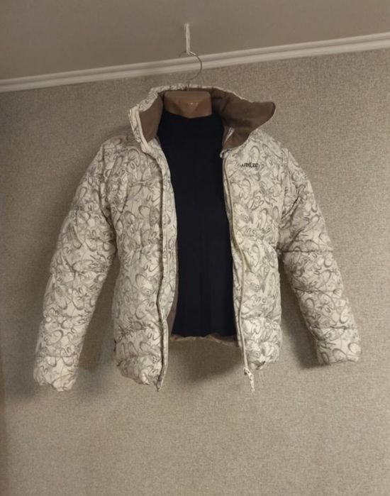 Пуховик на дівчинку