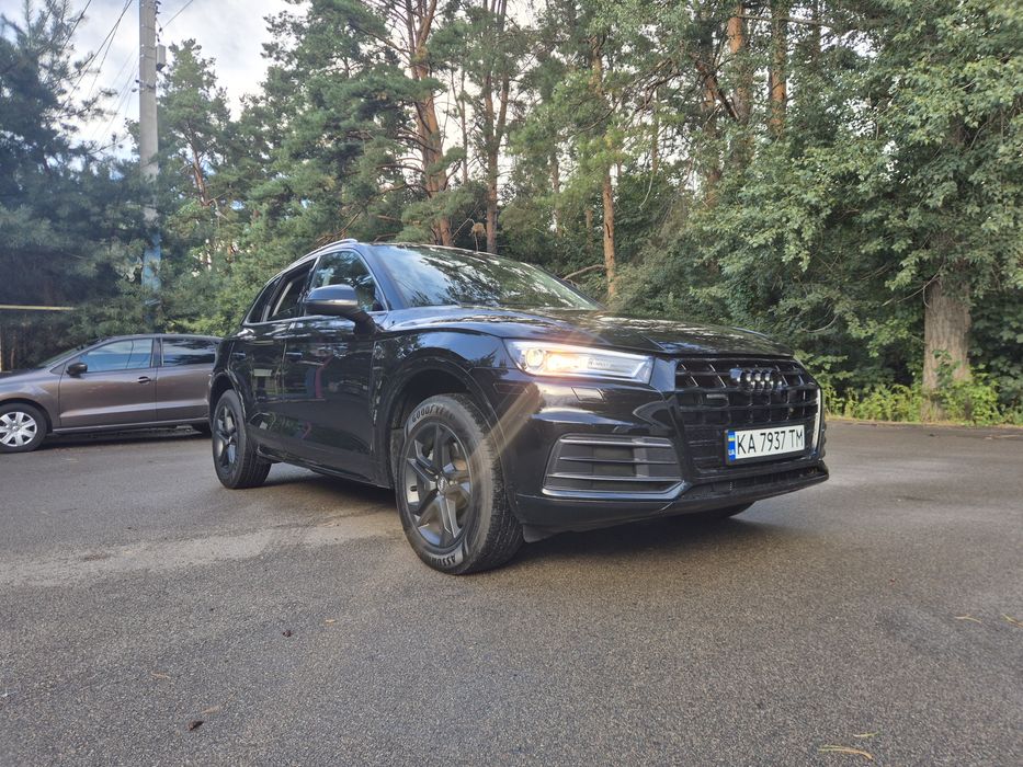Продам Audi Q5