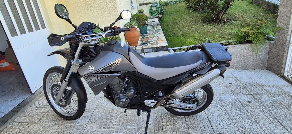 Yamaha XT660R impecável