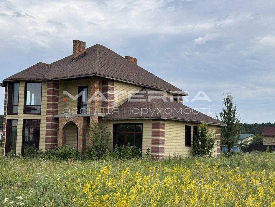 Бобриця Продаж Будинку 194м2 на ділянці 12.5 соток
