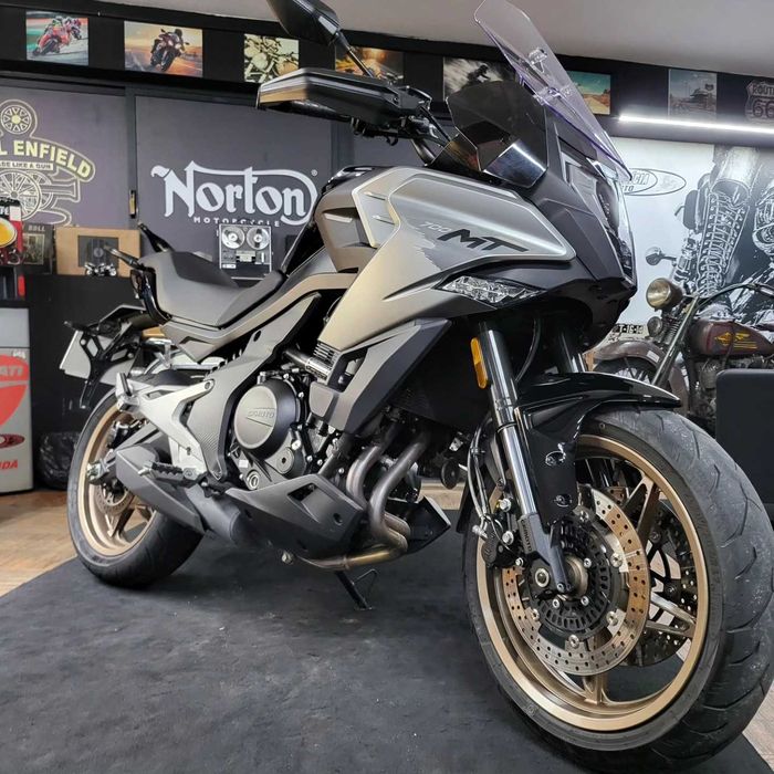 CF Moto 700MT 2024