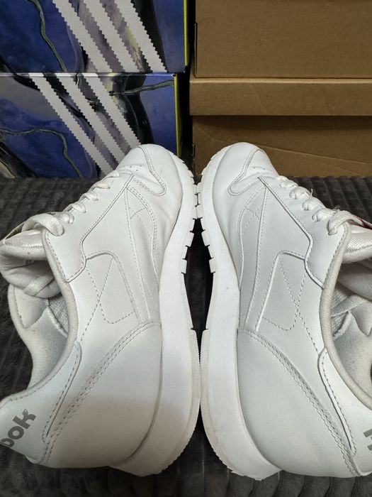 Жіночі кросівки Reebok Classic 38(24,5см) оригінал шкіра