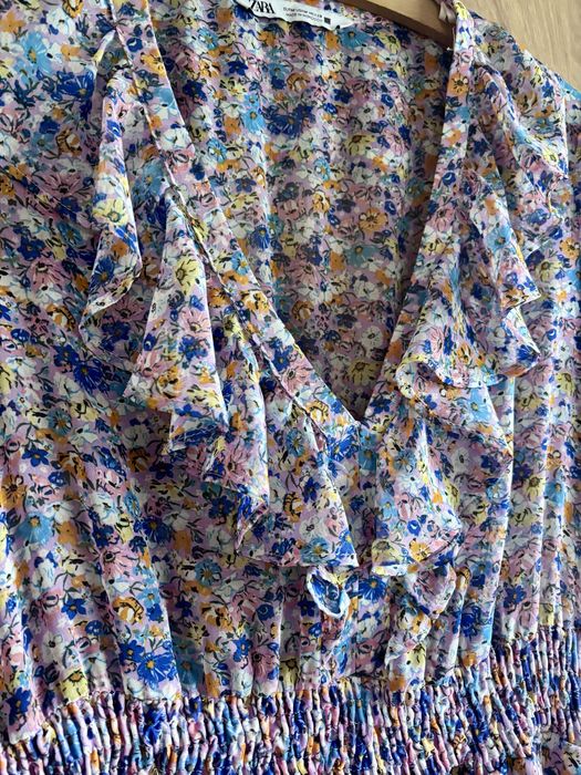 kwiecista sukienka letnia r. M Zara boho style