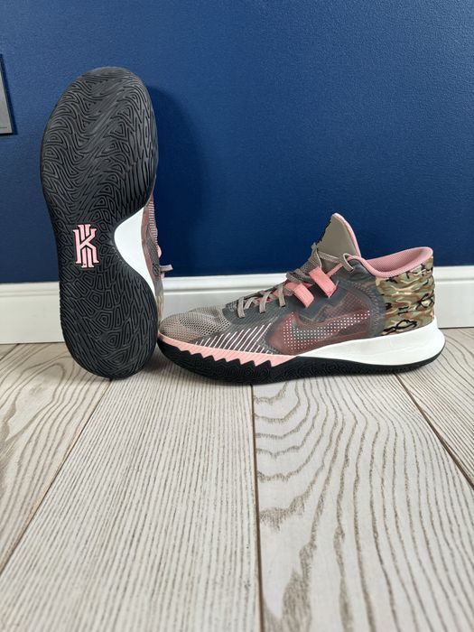 Кросівки Nike Kyrie Flytrap V 48,5(32см)