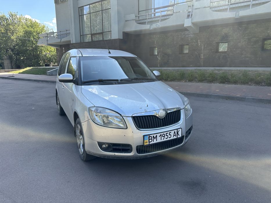 Продам  авто Skoda  roomster