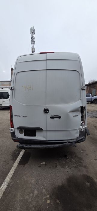 Sprinter 2020 3.0 V6 автомат