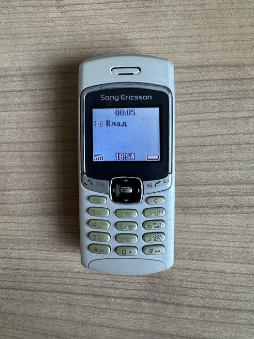 Мобильный телефон Sony Ericsson T230