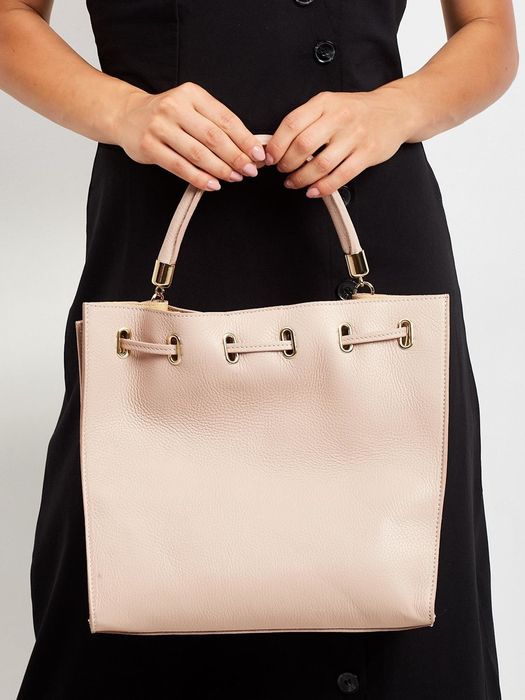 kwadratowy shopper bag ściągany troczkiem, skóra naturalna  -  rovicky