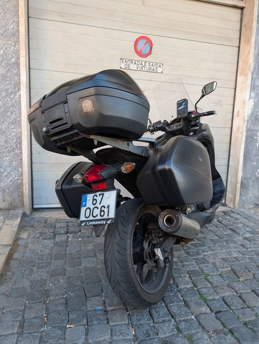 Honda Integra 700cc