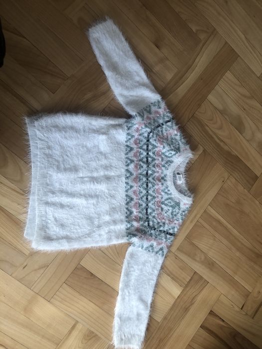 Sweterek H&M cieplutki