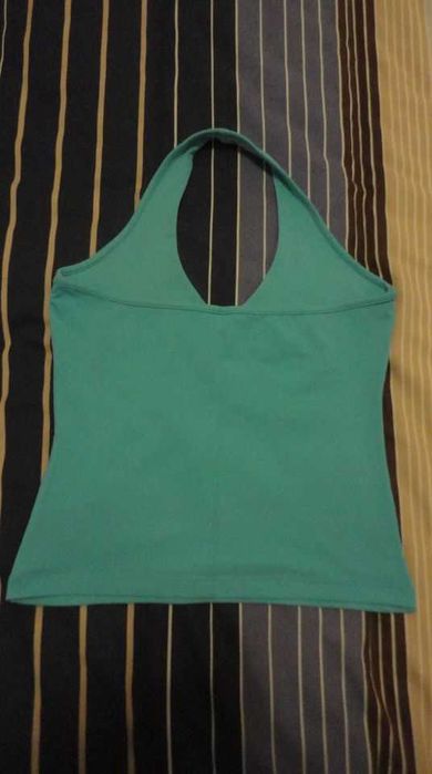 Top de senhora azul turquesa