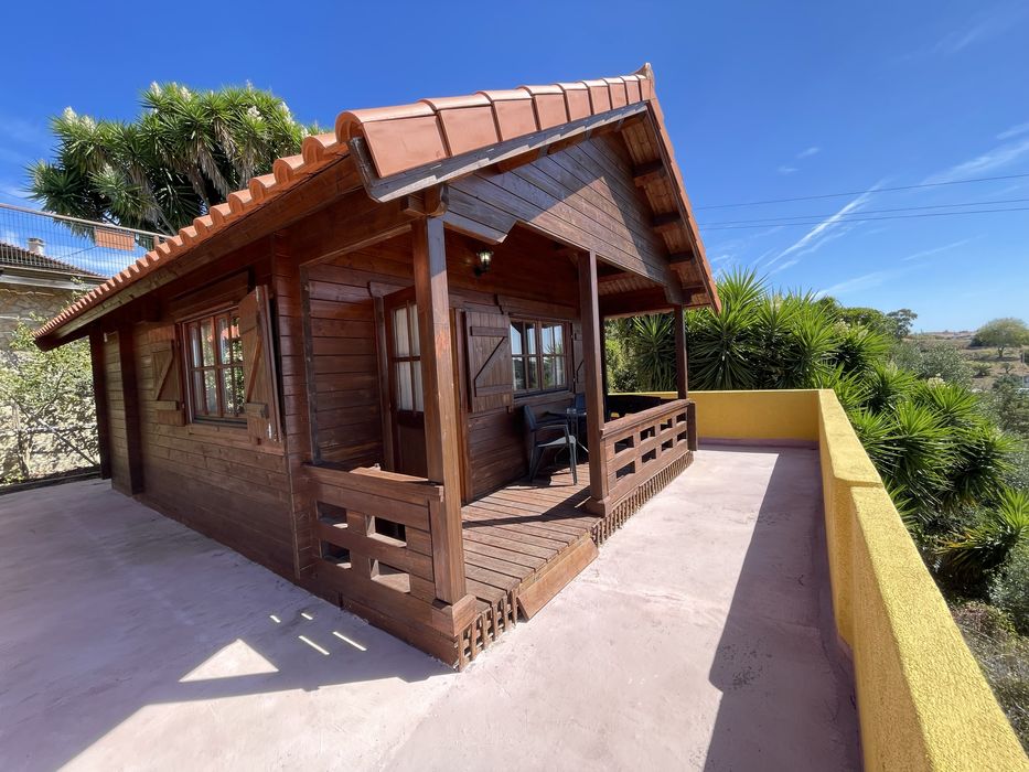 Bungalow T1 + 1 com vista mar