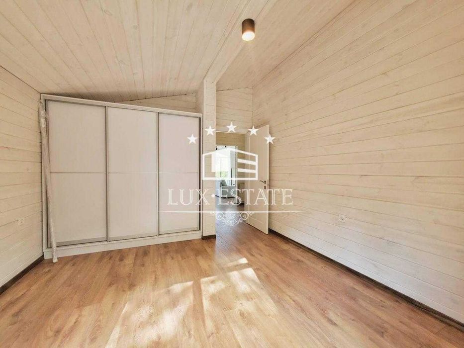 Оренда одноповерхового будинку 100м²  з панорамним краєвидом