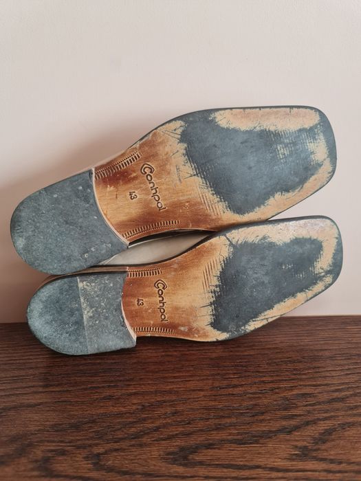 Buty skórzane wizytowe okazjonalne wiązane beżowe kremowe