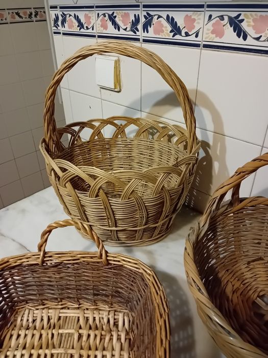Conjunto de 4 Cestas em Verga Antigas
