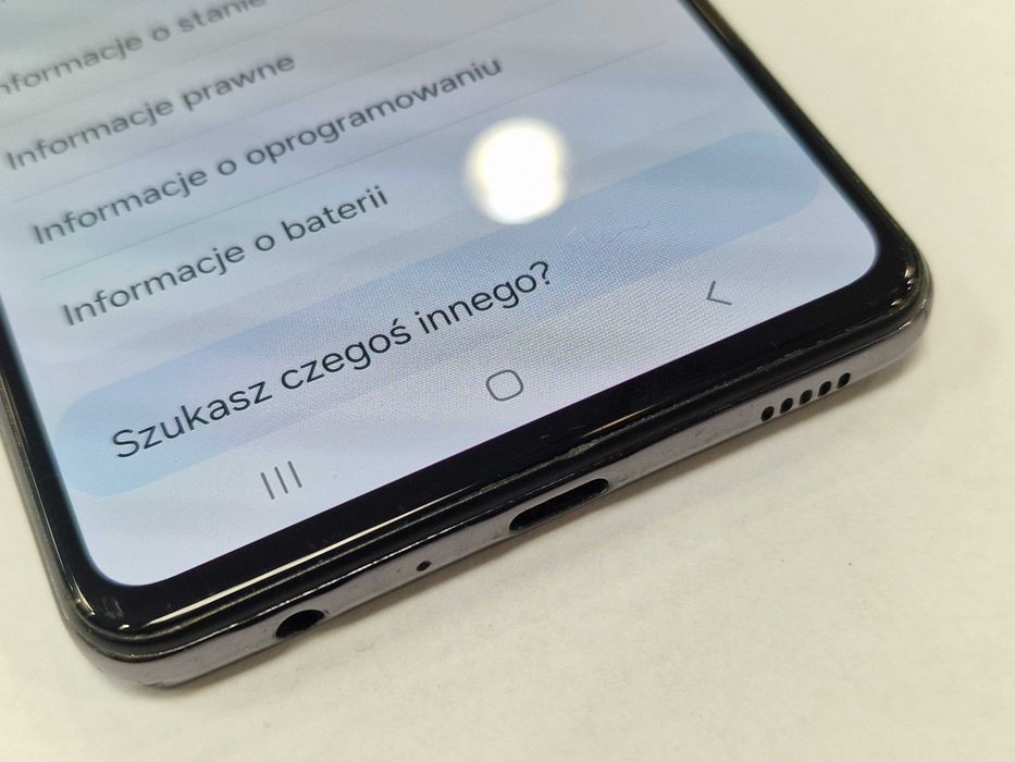 Samsung Galaxy A52s 5G D/S/ 6GB/ 128GB/ Awesome Black/ Grade C + łado