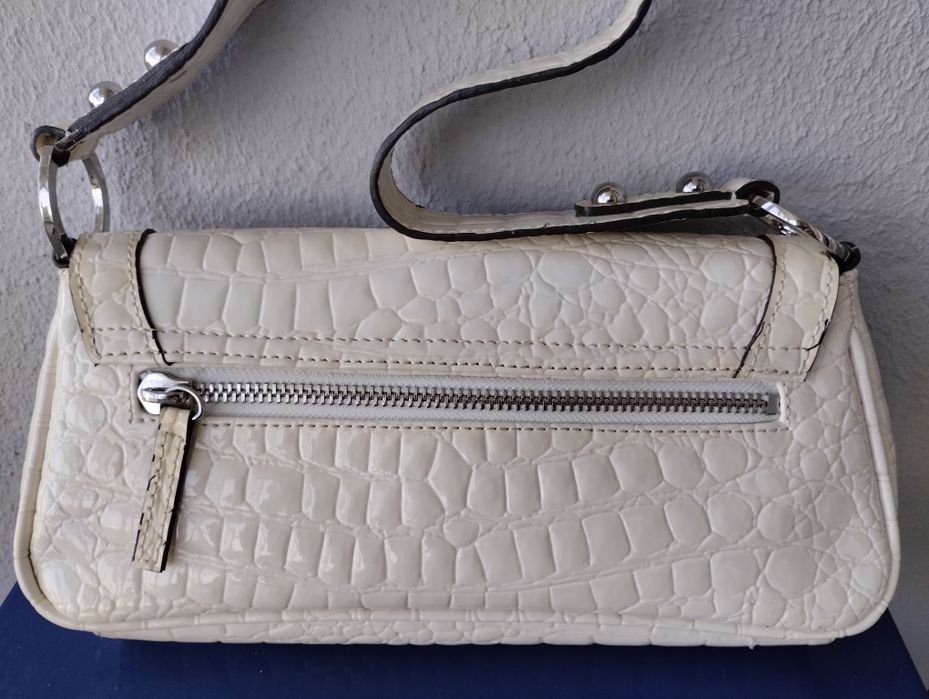 Сумочка женская Guess