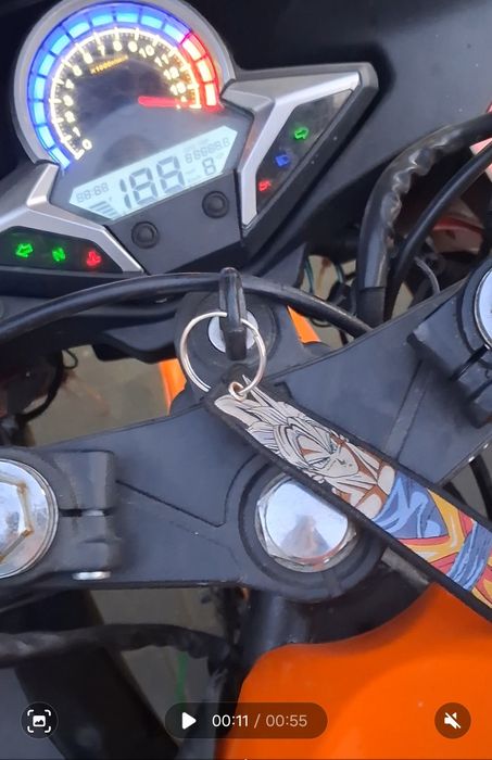 Продам мотоцикл Viper v250cr на повному бойовому ходу все робить