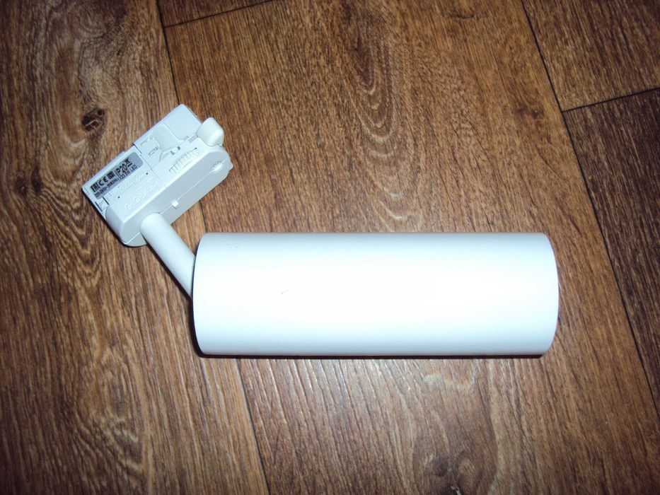 Трековый светильник белый