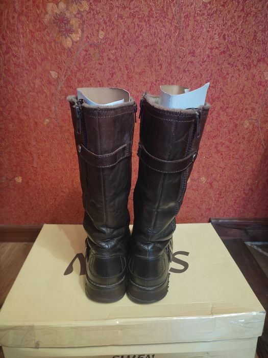 Сапоги женские зимние 39 р. Кожаные