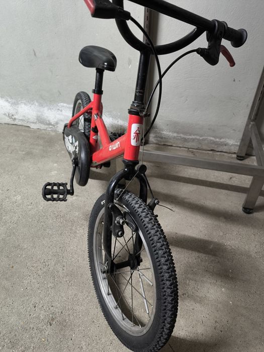 Bicicleta b-win roda 16
