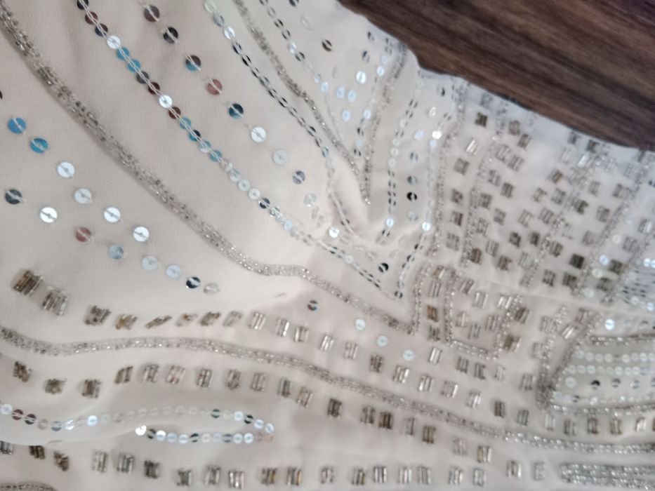 Sukienka  cekinowa roz.36