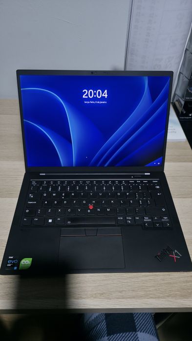 Lenovo X1 Carbon Gen9 i7/16/512