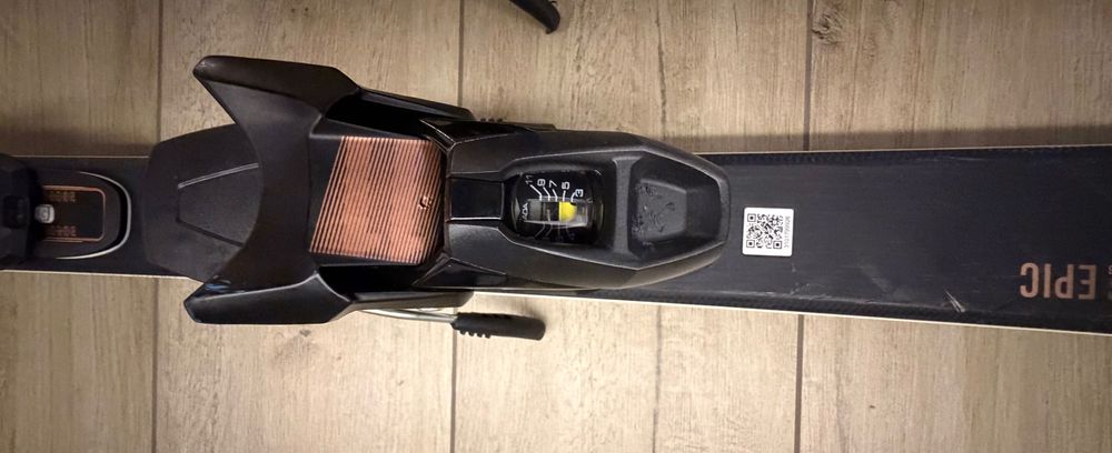 Narty Damskie HEAD EPIC JOY + HEAD Protector 10 z GRIP WALK 163