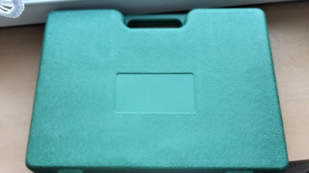 Zestaw narzędzi ogrodowych w walizce