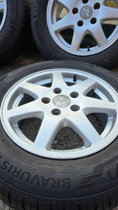Диски легкосплавні r15 / et45 та шини літні Barum 195/ 65/ r15