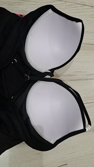 Strój kąpielowy jednocześciowy