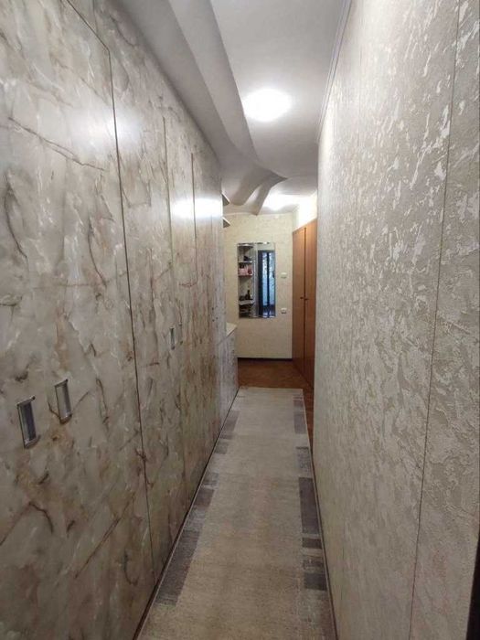 2к вул. Балакіна цегляний будинок, середній поверх І КОД 45106