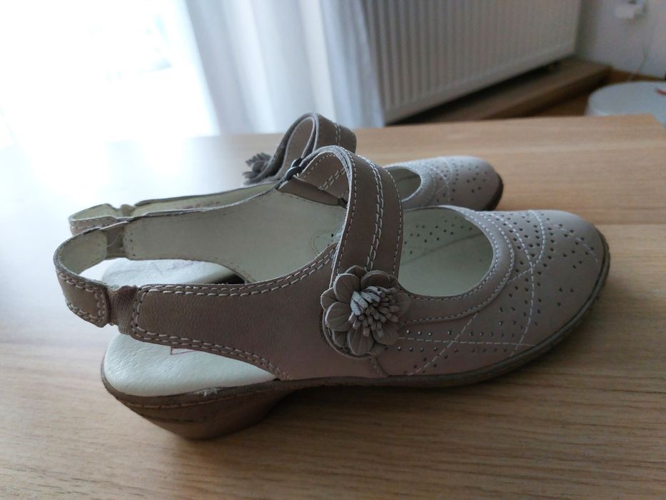 Zdrowotne sandały firmy Medicus