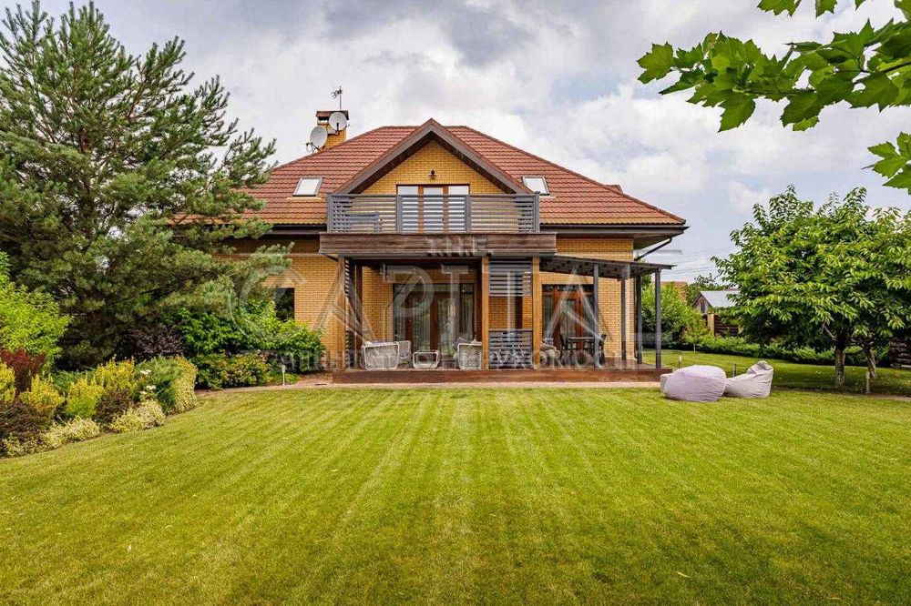 Оренда автономного дома Стоянка, 3 спальни