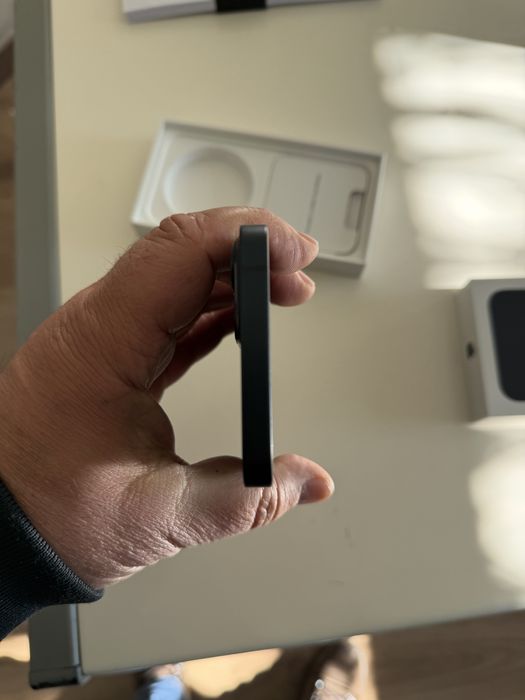 IPHONE 13 com 256 capacidade