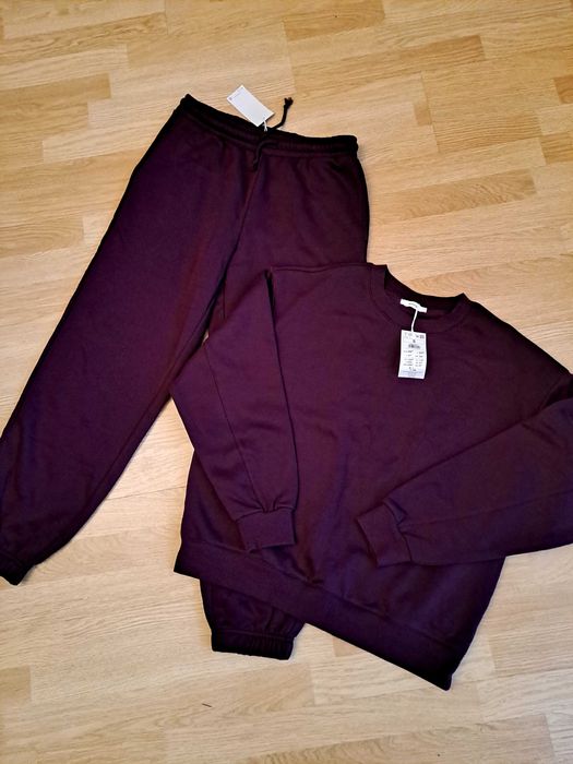 Nowy dres śliwka RESERVED