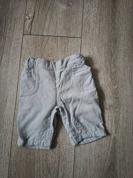 Spodenki chłopięce rozmiar nb