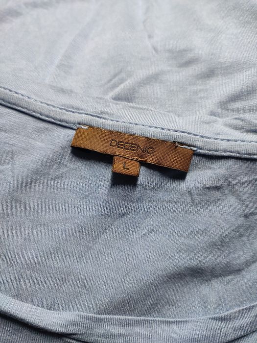 T-shirt azul Decenio