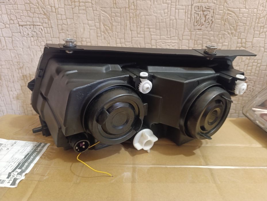 Продам фари Пассат б5