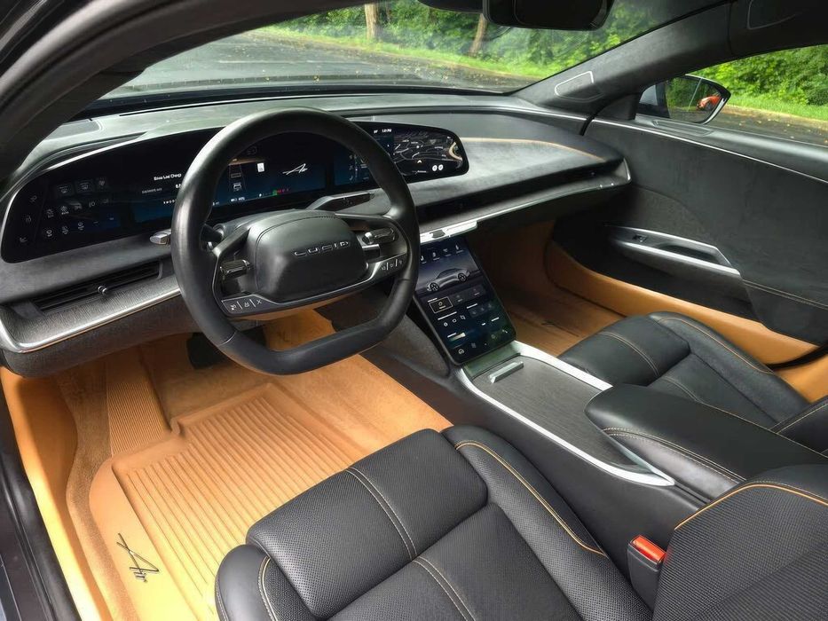 Lucid Air Grand Touring      2022