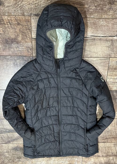 Женская куртка,ветровка RE. Разм.М-ка.