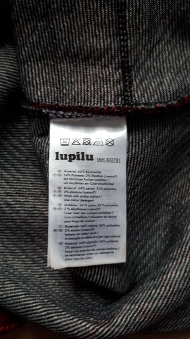 Sukoenka dziewczęca Lupilu.